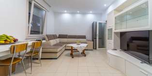 Casa in VENDITA a Parma di 100 mq