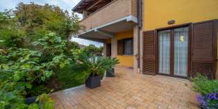 Casa in VENDITA a Traversetolo di 211 mq