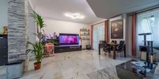 Casa in VENDITA a Parma di 133 mq