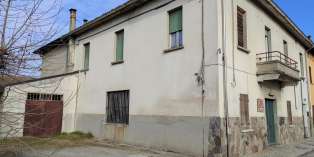 Casa in VENDITA a Parma di 105 mq