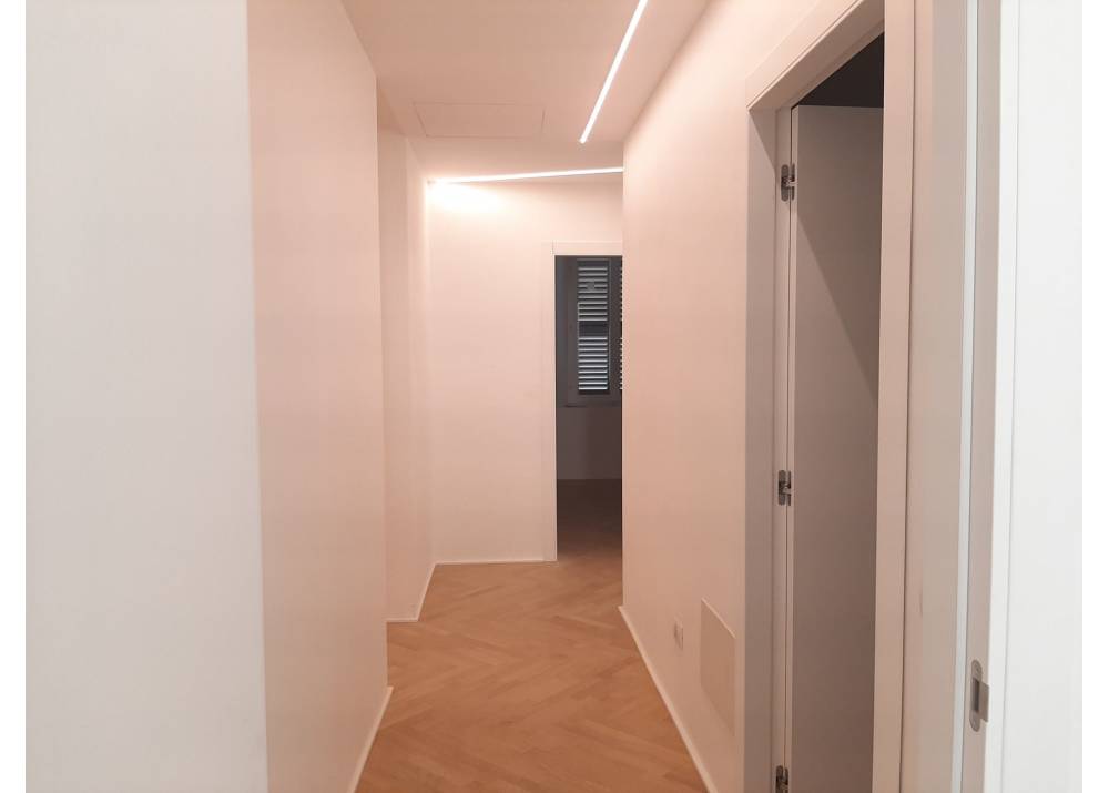 Affitto Appartamento a Parma quadrilocale Centro Storico di 140 mq