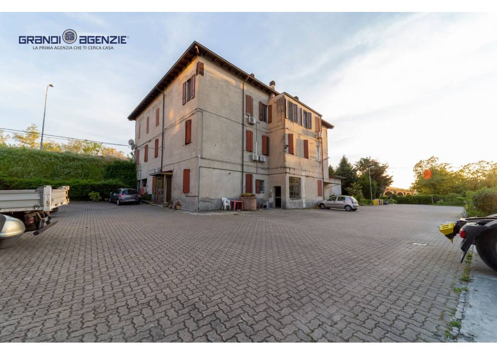 Vendita Appartamento a Parma trilocale  di 90 mq