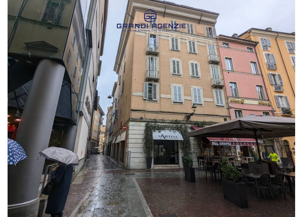 Vendita Locale Commerciale a Parma monolocale Centro storico di 25 mq