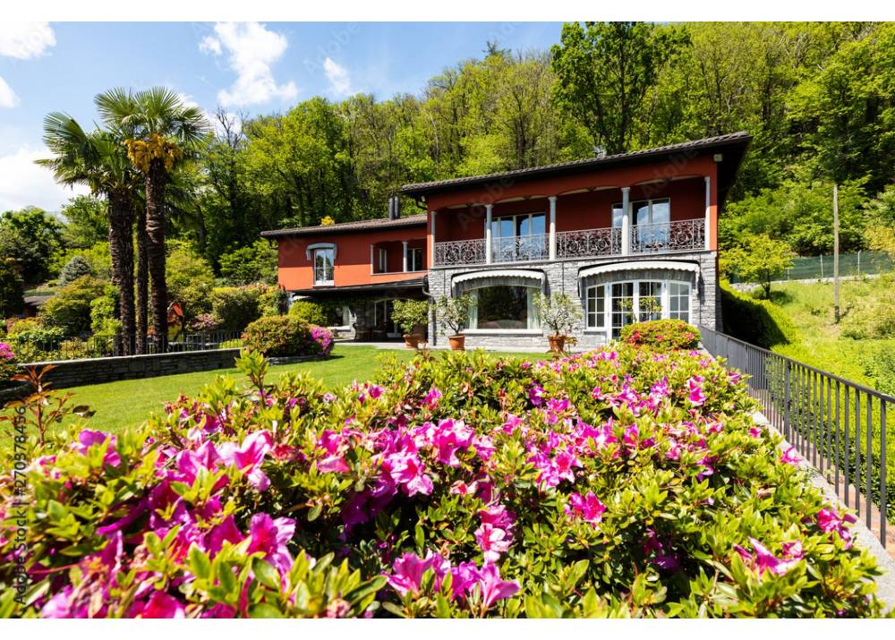 Vendita Villa a Parma quadrilocale  di 250 mq