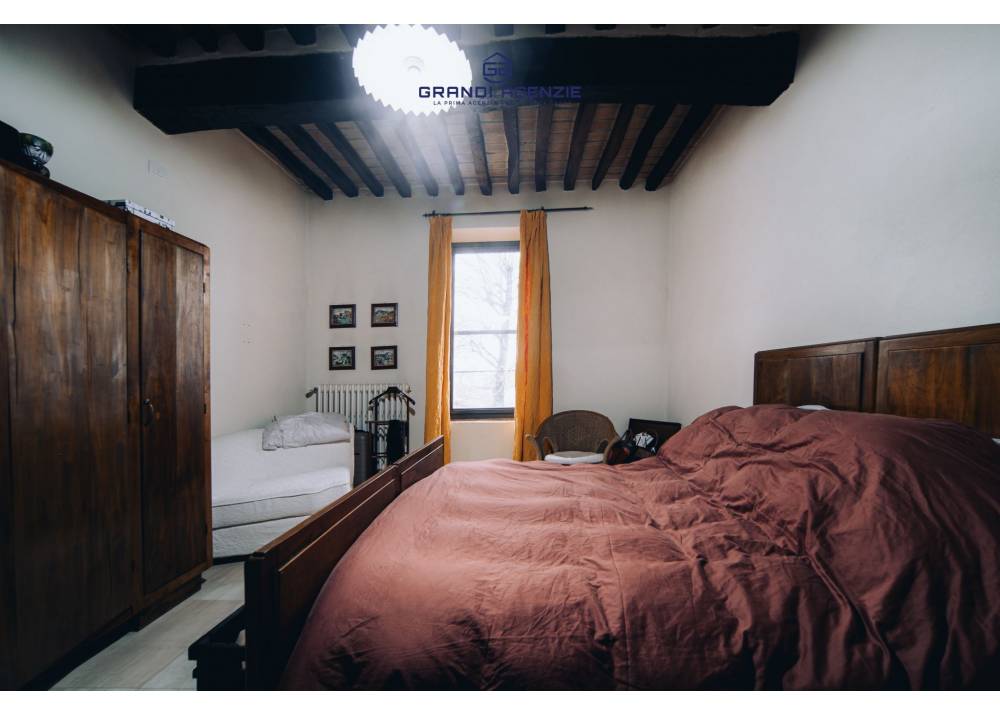 Vendita Villa a Soragna   di 385 mq