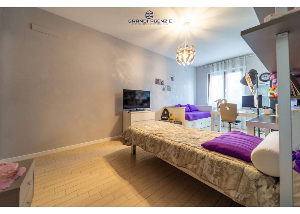 Vendita Villa a Traversetolo quadrilocale  di 211 mq