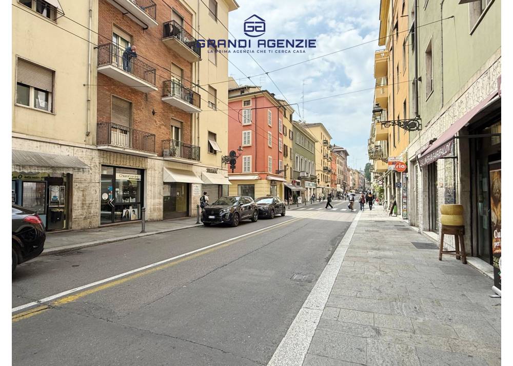 Vendita Locale Commerciale a Parma monolocale Centro storico - Stazione di 43 mq