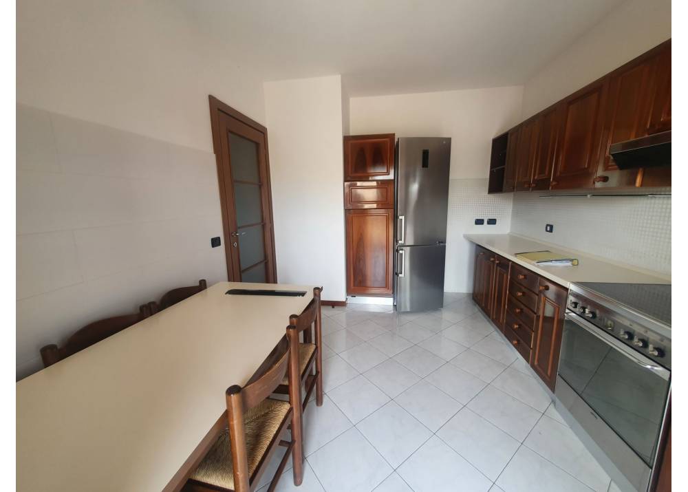 Vendita Appartamento a Parma trilocale  di  mq