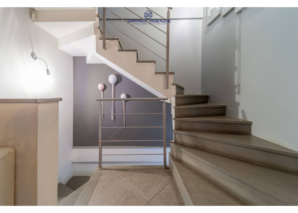 Vendita Villa a Traversetolo quadrilocale  di 211 mq