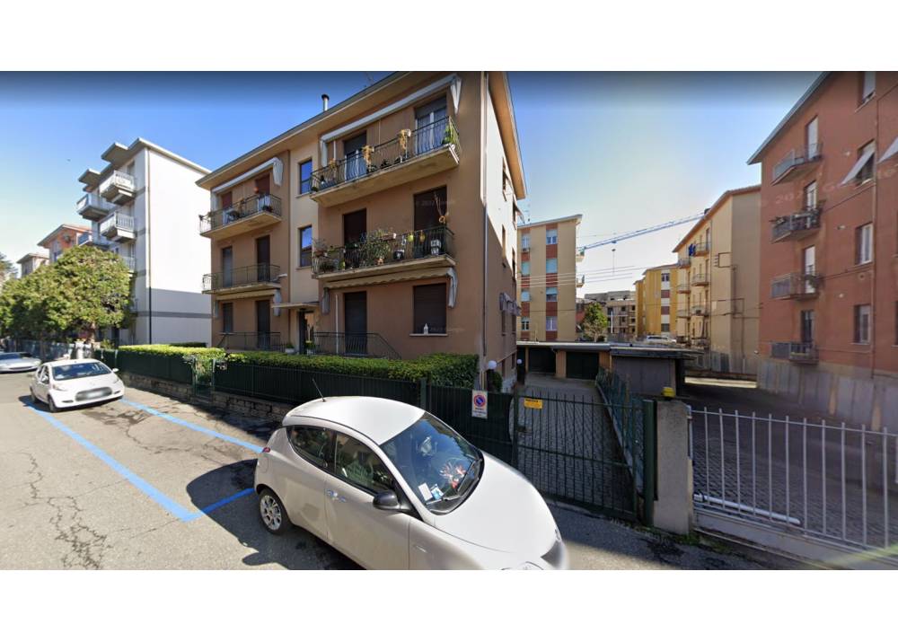 Vendita Appartamento a Parma trilocale ospedale di 81 mq