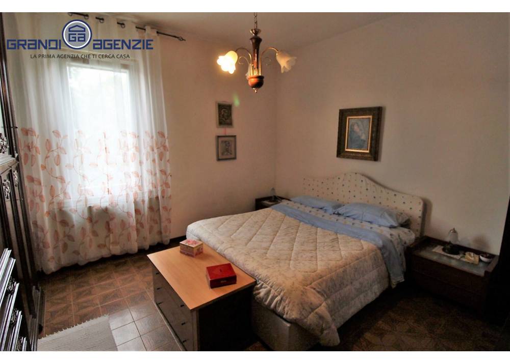 Vendita Casa Indipendente a Roccabianca quadrilocale  di 158 mq