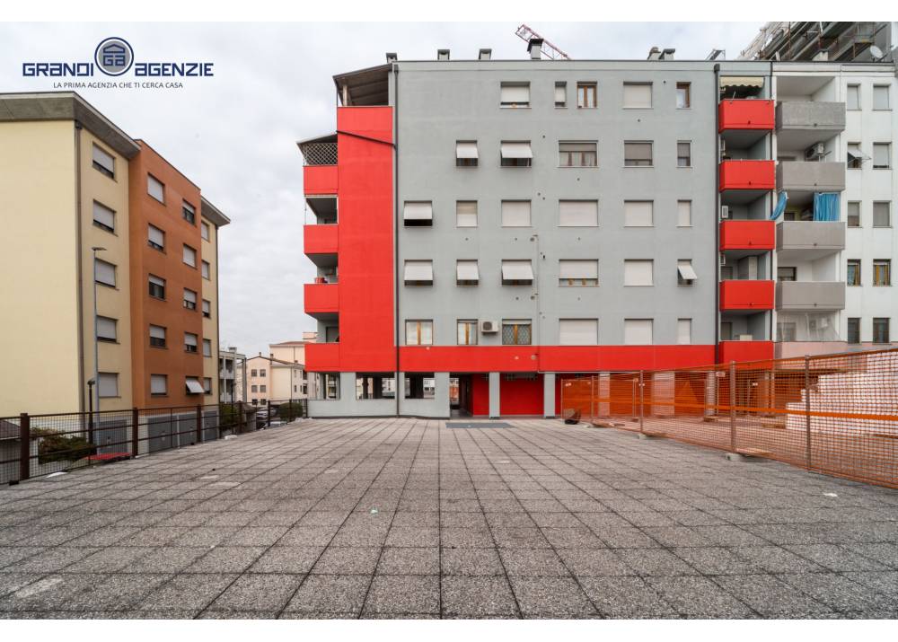 Vendita Appartamento a Parma bilocale Centro Torri di 62 mq