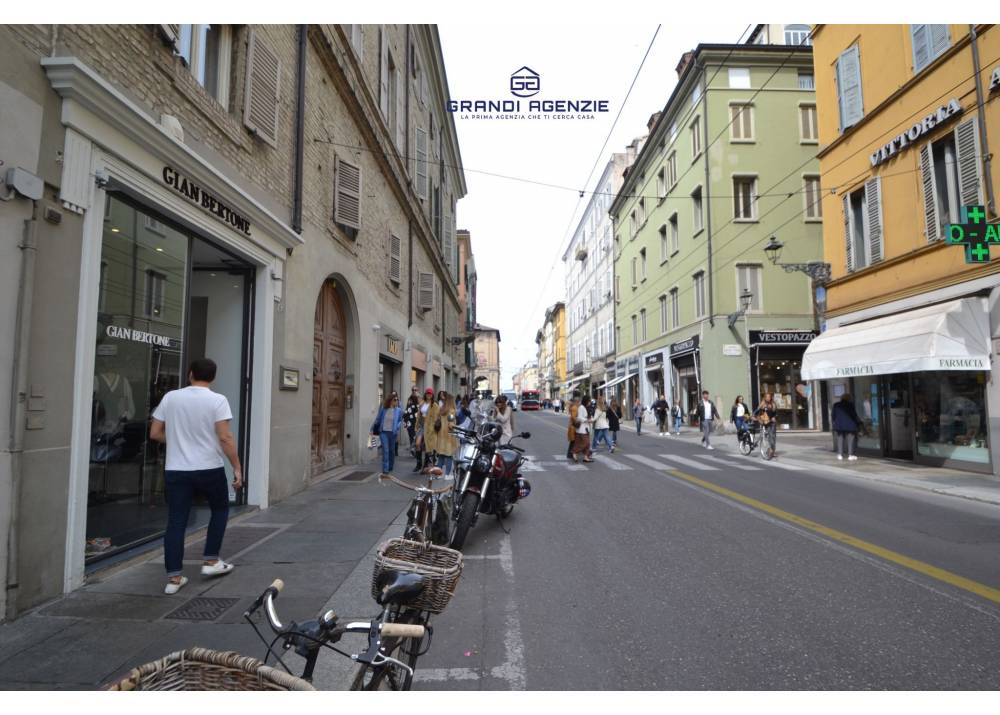 Vendita Appartamento a Parma trilocale Centro di 115 mq