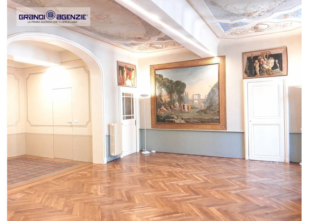 Affitto Appartamento a Parma trilocale Centro storico di 105 mq