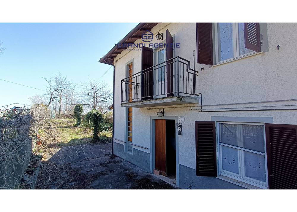 Vendita Casa Indipendente a Corniglio trilocale  di 123 mq