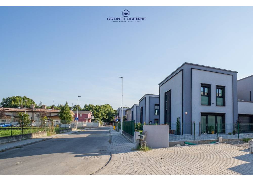 Vendita Villa a Parma quadrilocale  di 160 mq