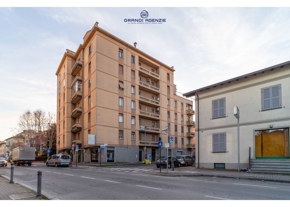 Vendita Appartamento a Parma monolocale San Leonardo di 205 mq