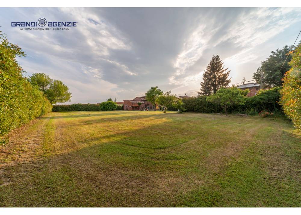 Vendita Villa a Noceto   di 350 mq