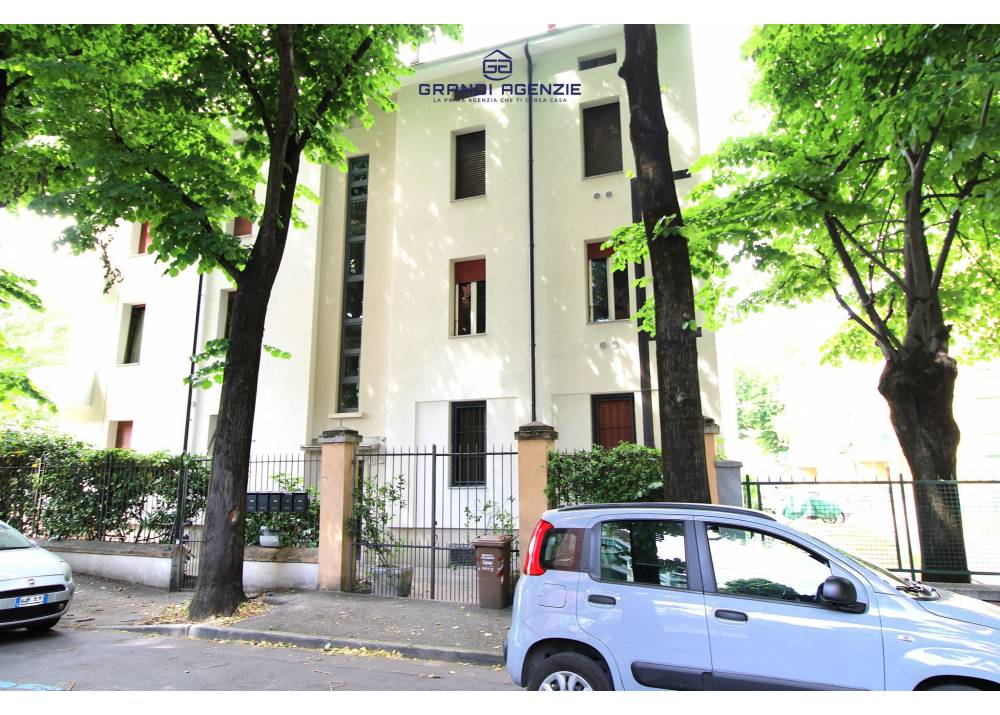 Affitto Appartamento a Parma quadrilocale  di 86 mq