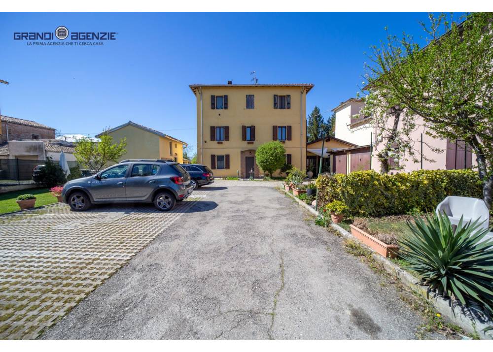 Vendita Appartamento a Parma trilocale  di  mq