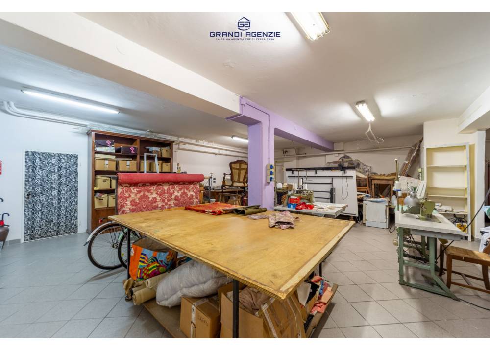 Vendita Locale Commerciale a Parma monolocale San Leonardo di 129 mq